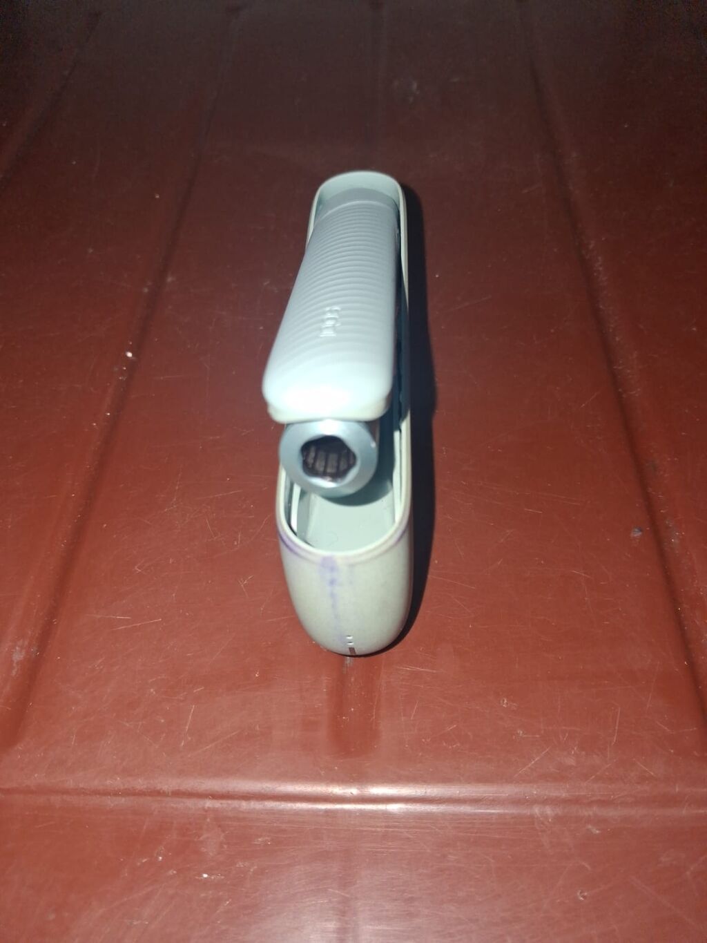 Təzə almışam ən son madeldi istifadə edənlər bilir tütünü içərsinə — Elektronik siqaretlər, Bakı