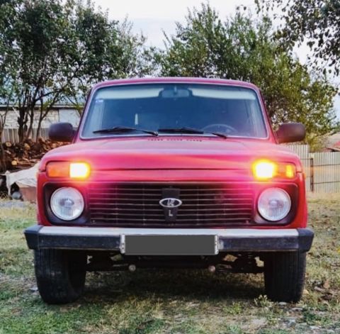 Lada (VAZ) Niva, 1.7 L, 1990 il, 252 252 km — İsmayıllı