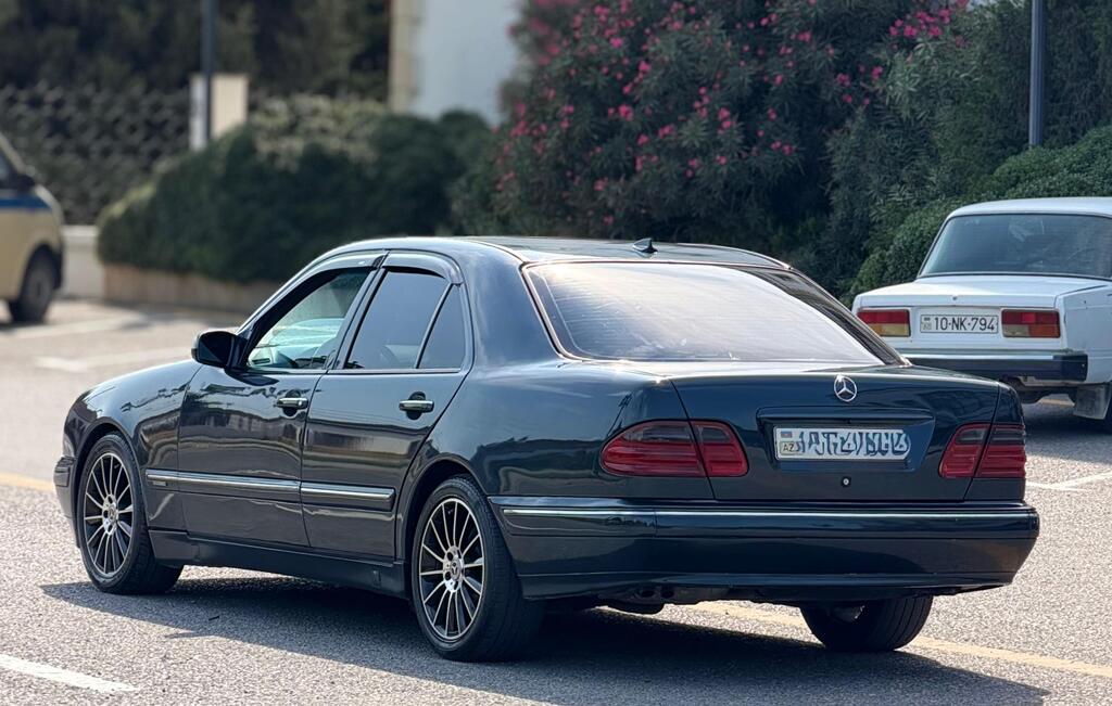 Mercedes E 240, 2.4 L, 1999 il, 350 000 km — Avtomobillər, Bakı (11)