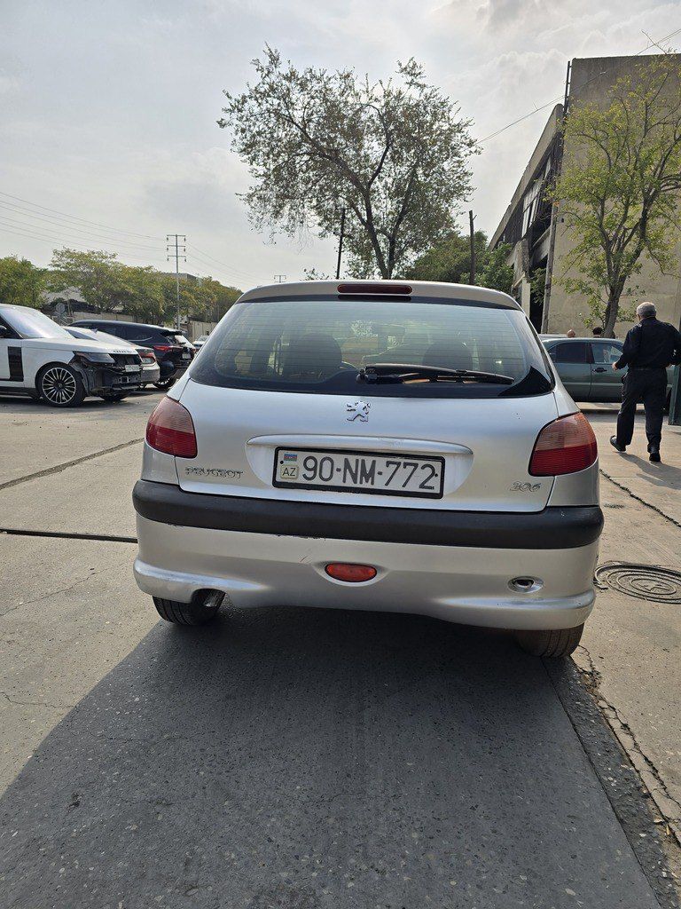 Peugeot 206, 1.4 L, 2007 il, 270 000 km 90-NM-772 — Avtomobillər, Bakı (2)