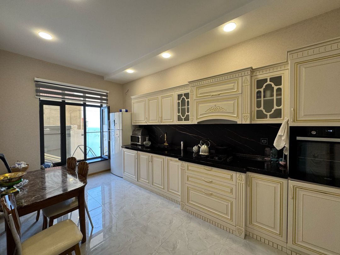 Satılır 3 otaqlı həyət evi/bağ evi 140 m² — Ev, villa, Bakı (10)