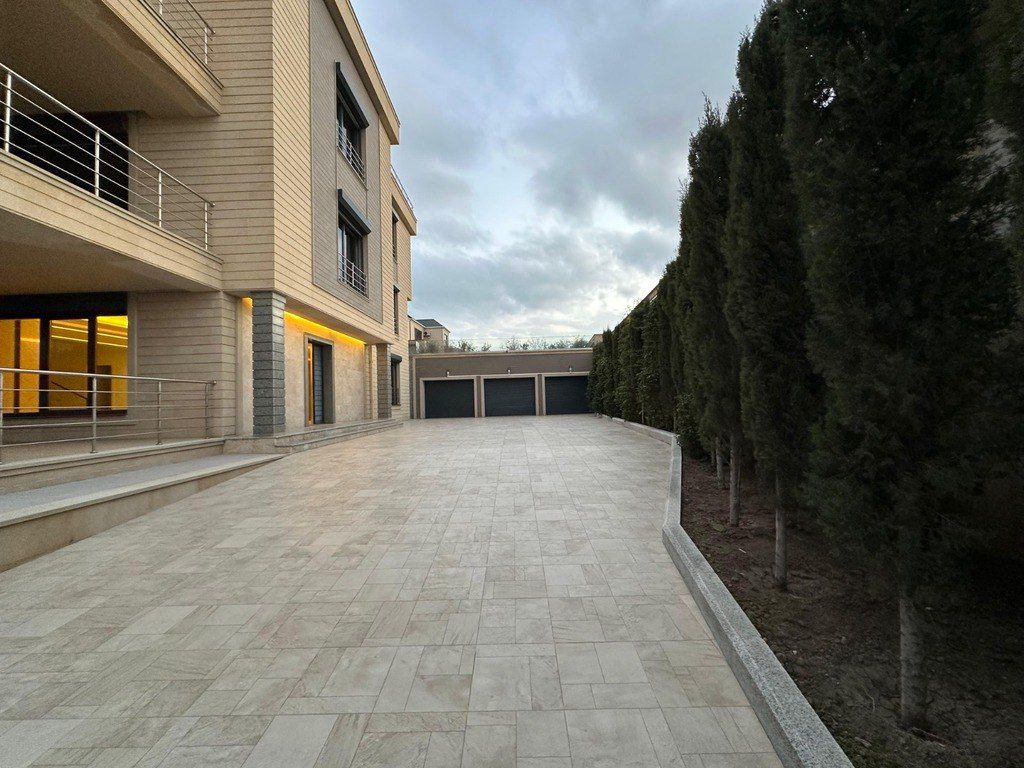 Satılır 8 otaqlı həyət evi/bağ evi 1400 m² — Ev, villa, Bakı (11)