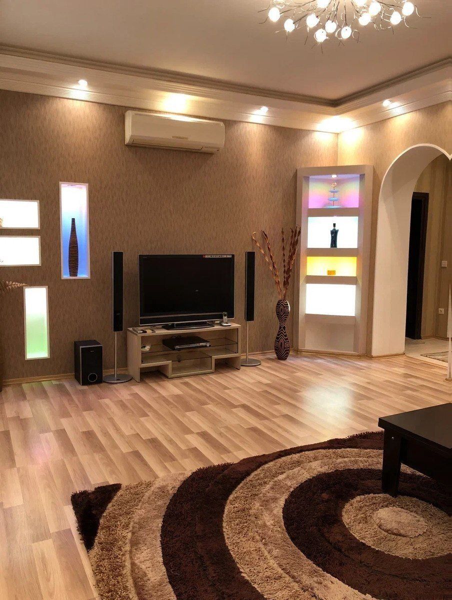 Satılır 2 otaqlı köhnə tikili 60 m² — Mənzil, Bakı (2)