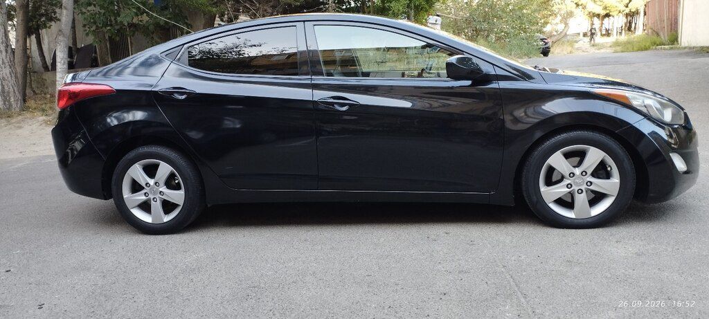 Hyundai Elantra, 1.8 L, 2013 il, 196 500 km — Avtomobillər, Bakı (2)