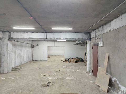 Satılır obyekt 313.6 m² — Bakı