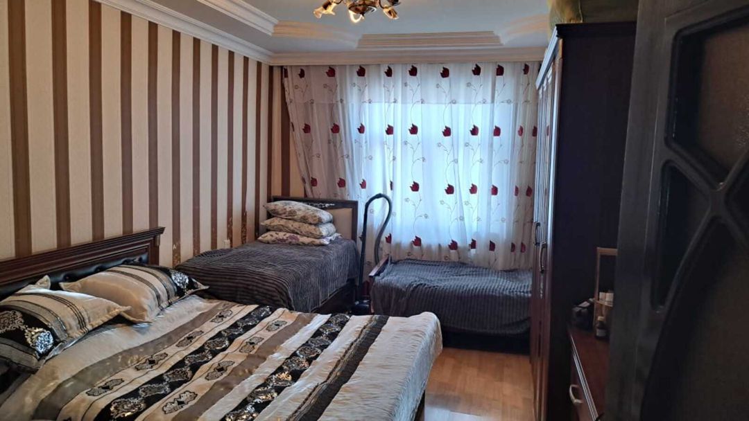 Satılır 4 otaqlı köhnə tikili 110 m² — Mənzil, Bakı (3)