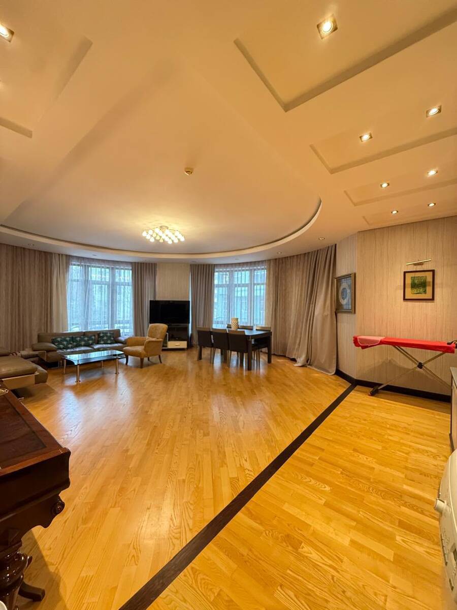 Satılır 4 otaqlı yeni tikili 217 m² — Mənzil, Bakı (4)
