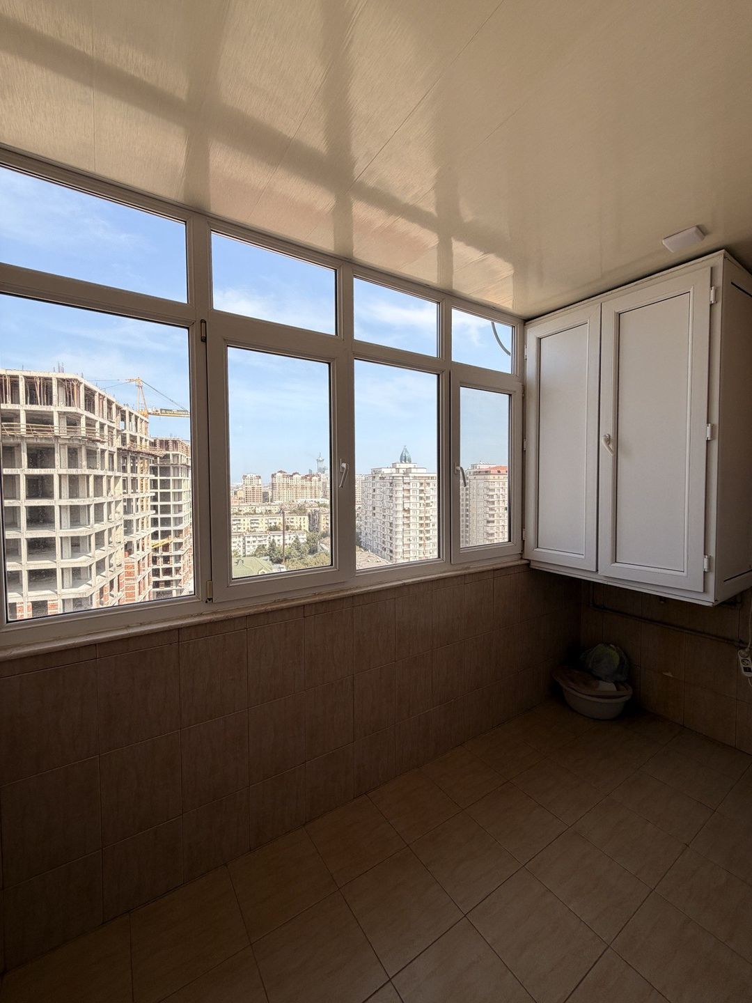Satılır 2 otaqlı yeni tikili 100 m² — Mənzil, Bakı (9)