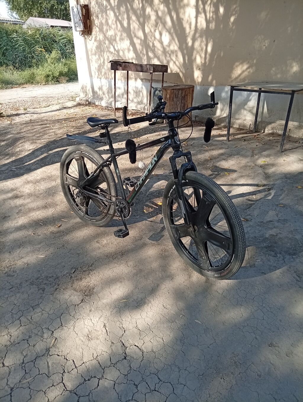 3 ayın velsopetidir heç bir prablemi yoxdur — Yol velosipedləri, Bakı (2)