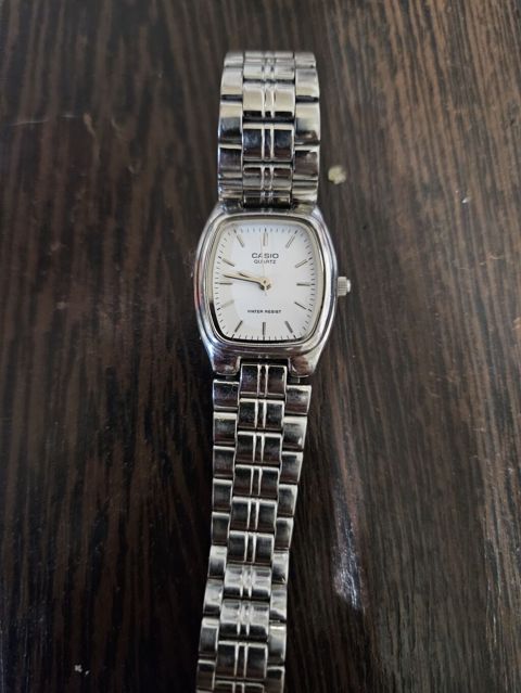Casio Quartz qol saatı - Mexanizm: Quartz - Korpus: metal - Qolbaq — Bakı