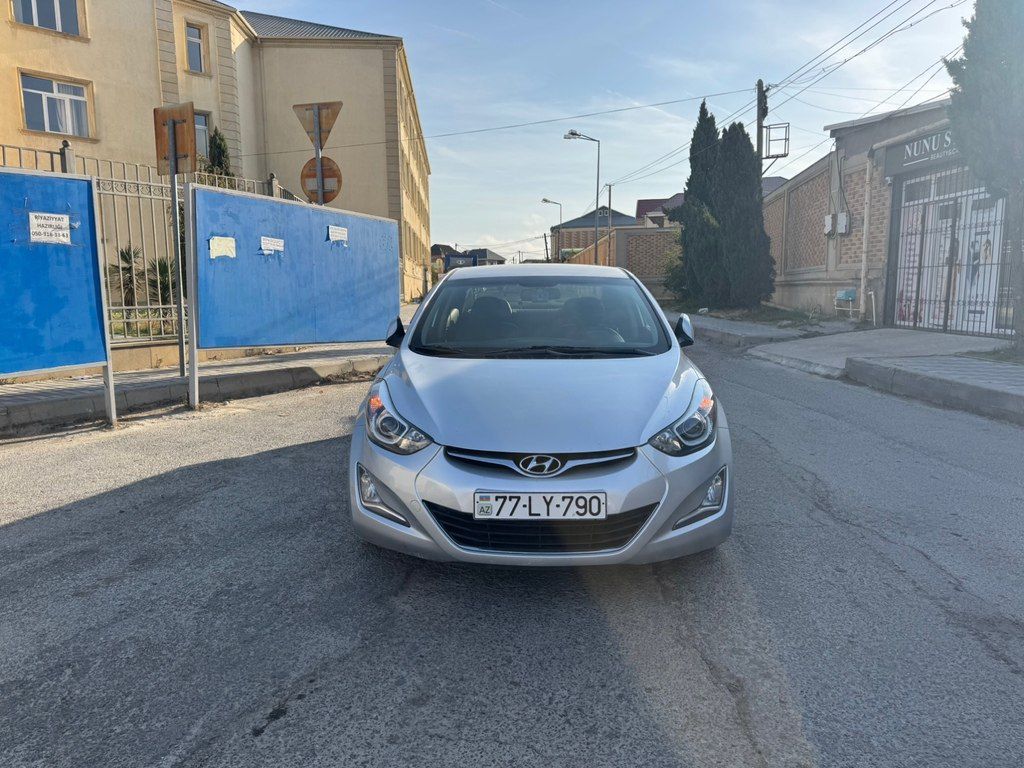 Hyundai Avante, 1.6 L, 2015 il, 300 000 km 77-LY-790 — Avtomobillər, Bakı (2)