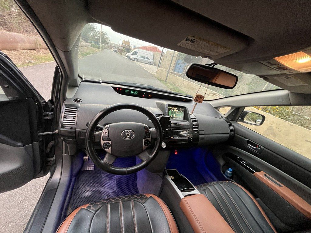 Toyota Prius, 1.5 L, 1.3 kWh, 2006 il, 300 000 km 88-BC-208 — Avtomobillər, Bakı (8)