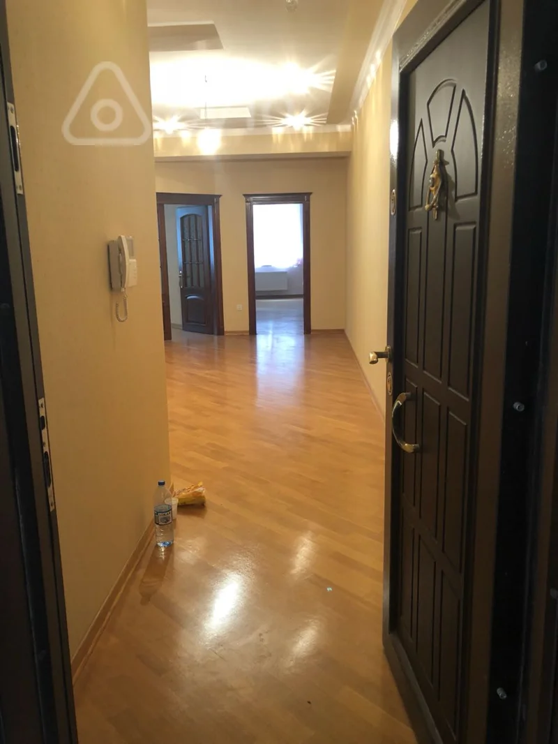 3 otaqlı mənzil, 150 m², Mireli Seyidov küc — kirayə — Mənzil, Bakı (6)