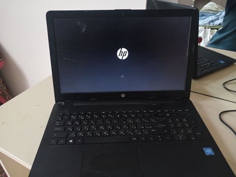 HP noutbuk - Brend/model: HP (15.6 düym ekran) - Prosessor: Intel — Tovuz