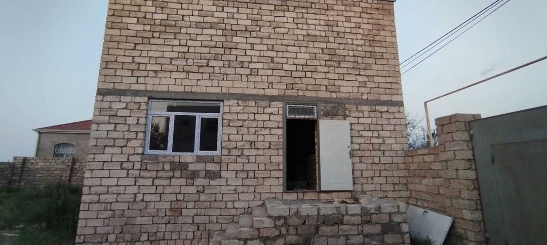 Satılır 6 otaqlı həyət evi/bağ evi 200 m² — Ev, villa, Bakı (2)