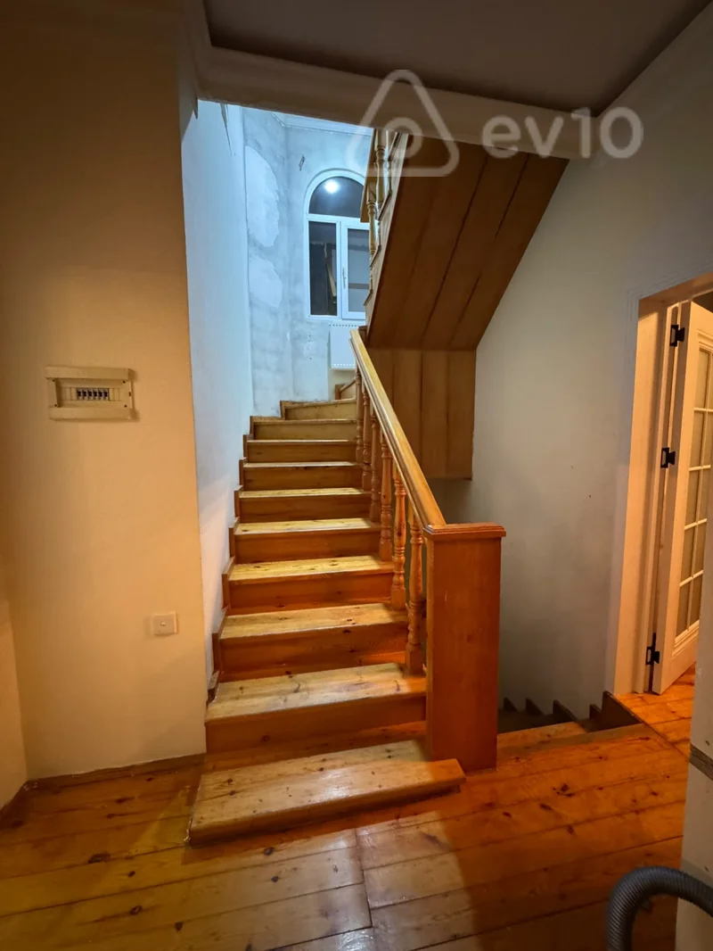 5 otaqlı həyət evi, 200 m², Bayil — kirayə — Ev, villa, Bakı (10)