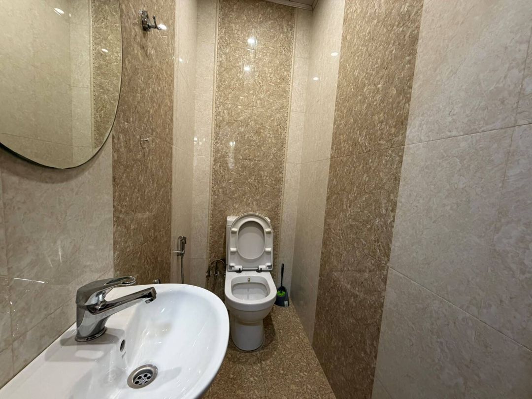 İcarəyə verilir 3 otaqlı yeni tikili 130 m² — Mənzil, Bakı (8)