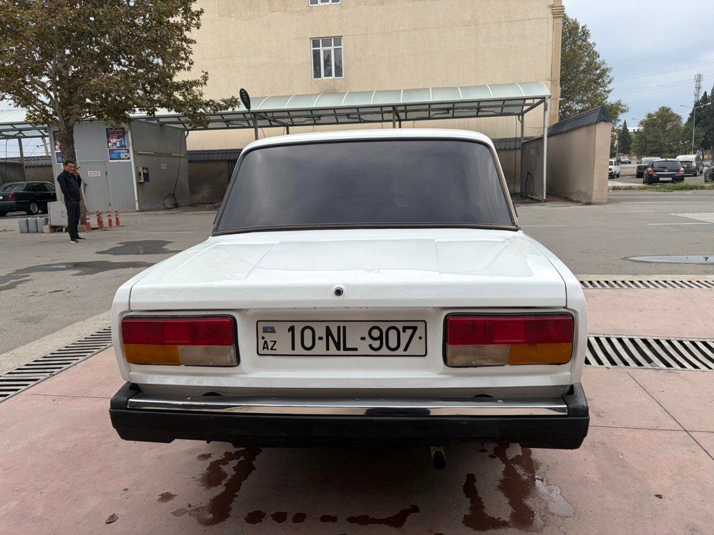 Lada (VAZ) 2107, 1.6 L, 2004 il, 100 000 km 10-NL-907 — Avtomobillər, Gəncə (4)