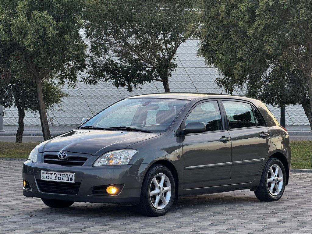 Toyota Corolla, 1.4 L, 2005 il, 247 300 km — Avtomobillər, Bakı (10)