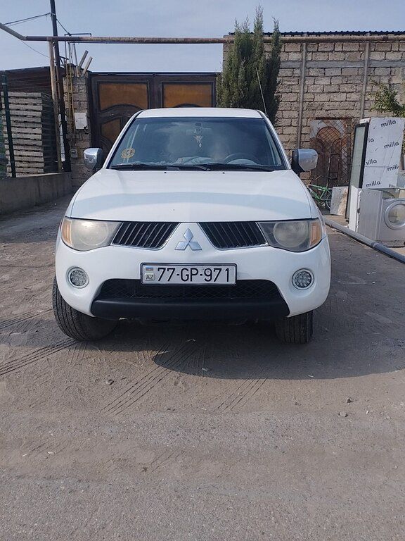 Mitsubishi L200, 2.5 L, 2005 il, 323 358 km 77-GP-971 — Avtomobillər, Bakı
