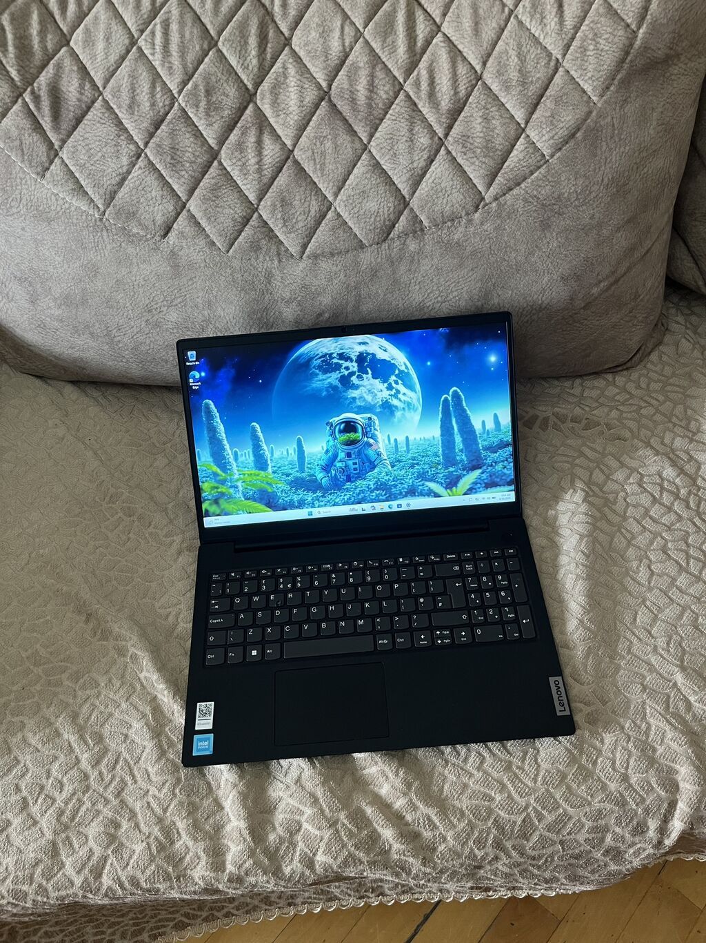 Intel celeron n4500 4/256 cox suretli isleyir donma tutulma yoxdur — Lenovo, Bakı (2)