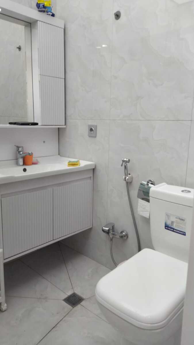 İcarəyə verilir 5 otaqlı yeni tikili 240 m² — Mənzil, Bakı (9)