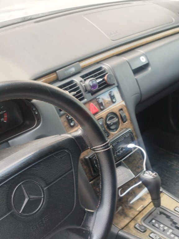 Mercedes E 280 4MATIC, 2.8 L, 1998 il, 281 154 km 99-GV-521 — Avtomobillər, Xankəndi (6)