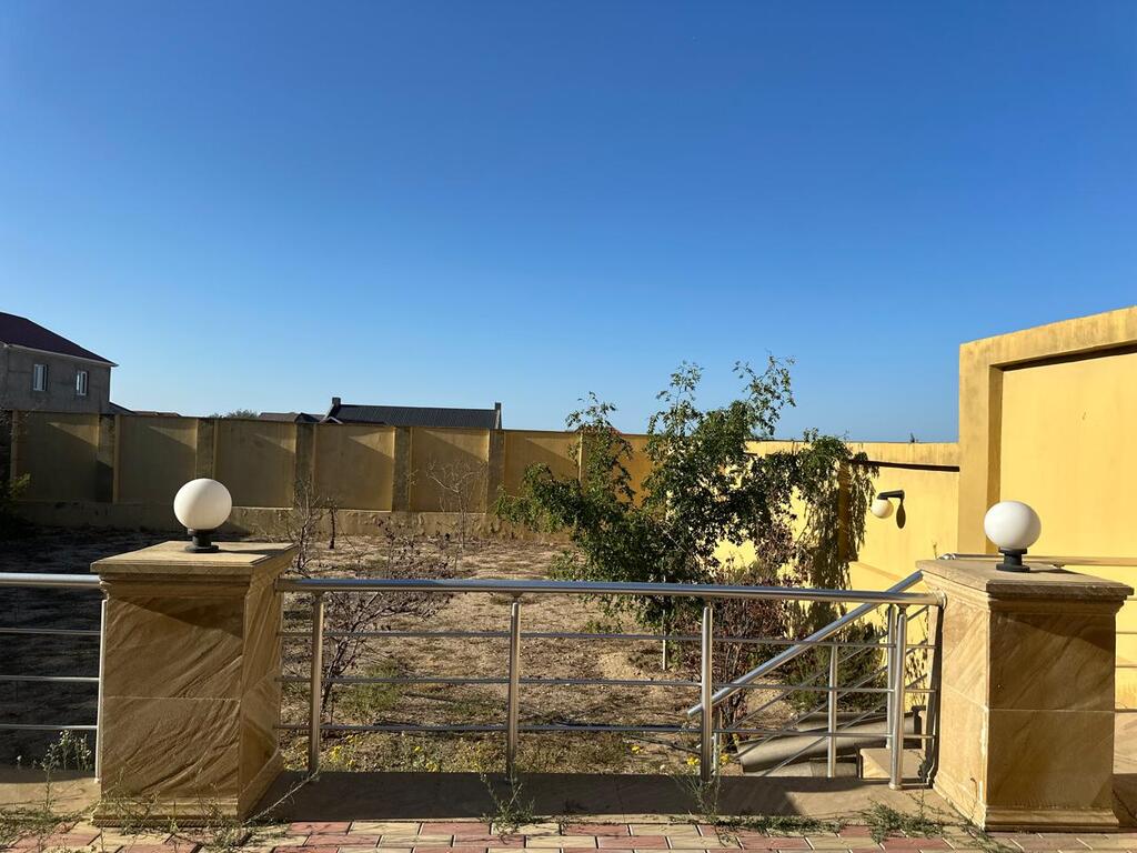 Satılır 6 otaqlı həyət evi/bağ evi 360 m² — Ev, villa, Bakı (5)
