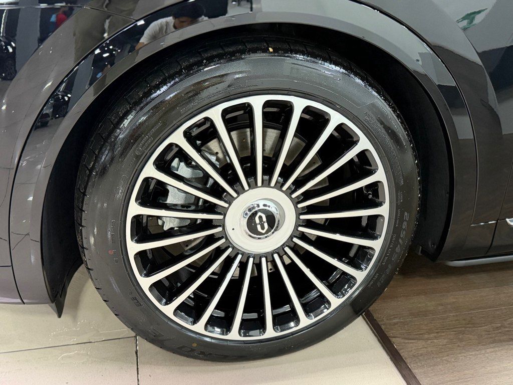 Seres Aito M8, 1.5 L, 53.4 kWh, 2026 il, yeni — Avtomobillər, Bakı (7)