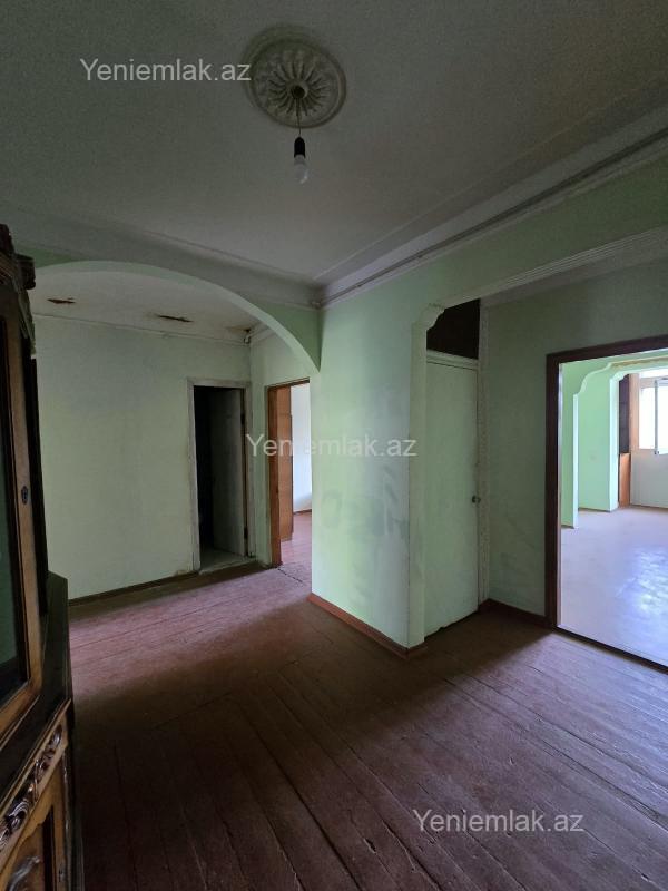 Satılır 4 otaqlı Bina evi menzil (Köhnə tikili), 100 m², Xətai rayonu — Mənzil, Bakı (12)