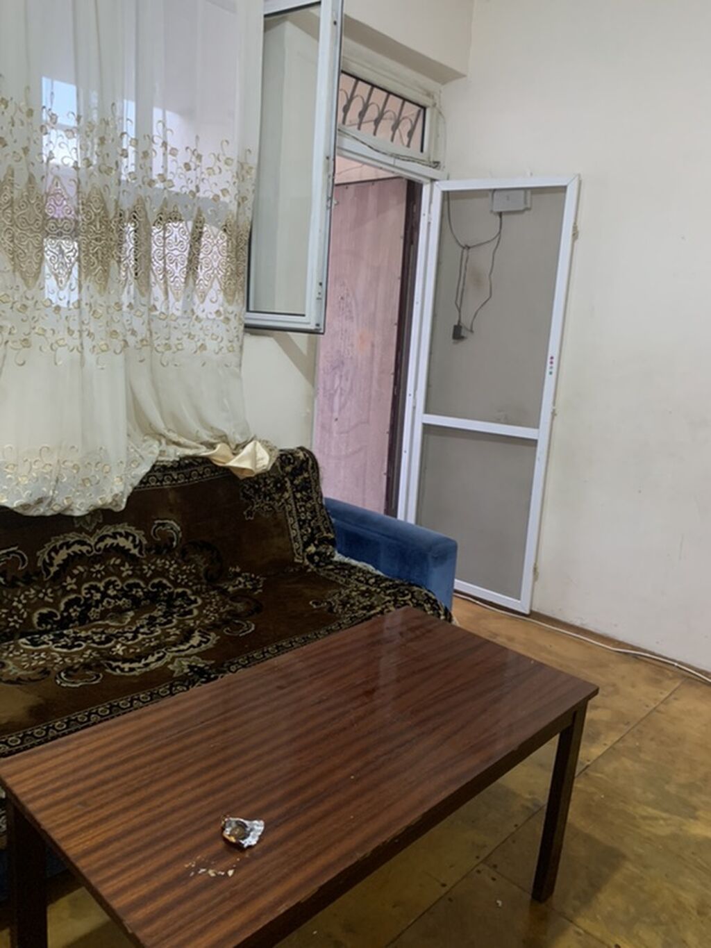 2 otagli həyət evi - Plan: girişli kiçik həyət hissəsi, 1 otaq, ayrıca — Ev, villa, Bakı (3)