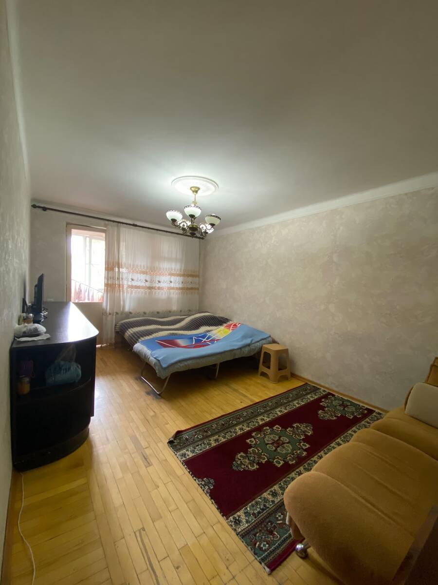Satılır 1 otaqlı köhnə tikili 37 m² — Mənzil, Bakı (2)