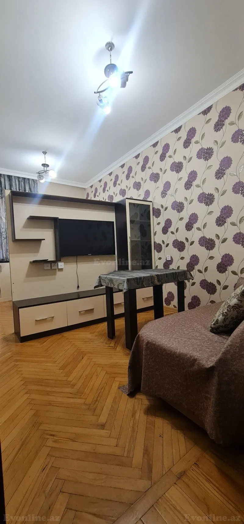 Kirayə verilir 1 otaqlı Mənzil Köhnə tikili 45 m² Bakı, Səbail r — Mənzil, Bakı (8)