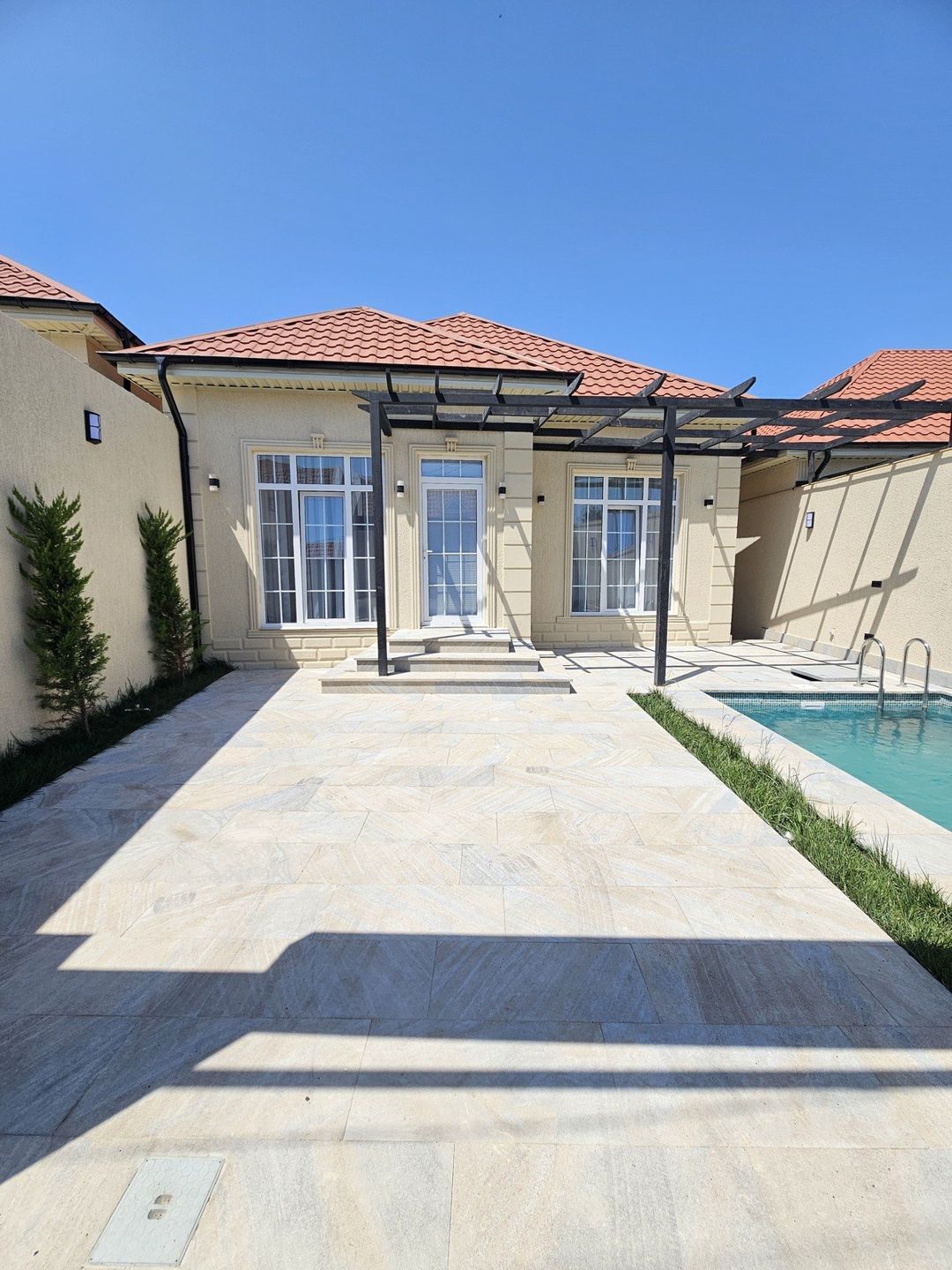 Satılır 3 otaqlı həyət evi/bağ evi 130 m² — Ev, villa, Bakı