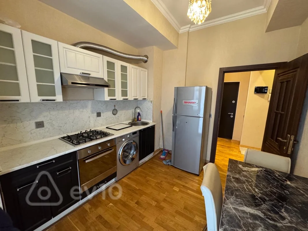 3 otaqlı mənzil, 80 m², Özbəkistan küç — kirayə — Mənzil, Bakı (9)