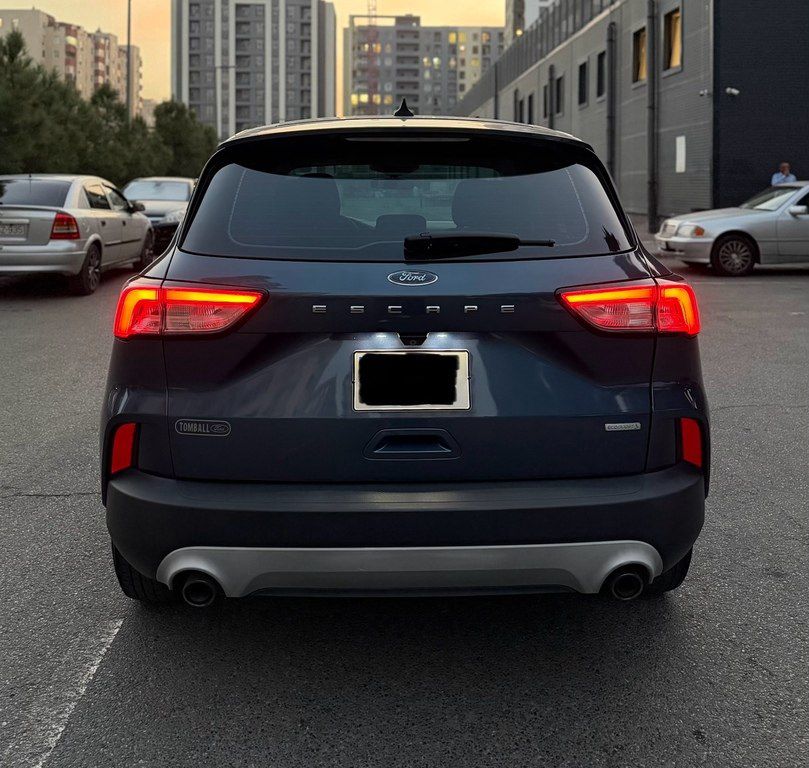 Ford Escape, 1.5 L, 2020 il, 128 000 km — Avtomobillər, Bakı (4)