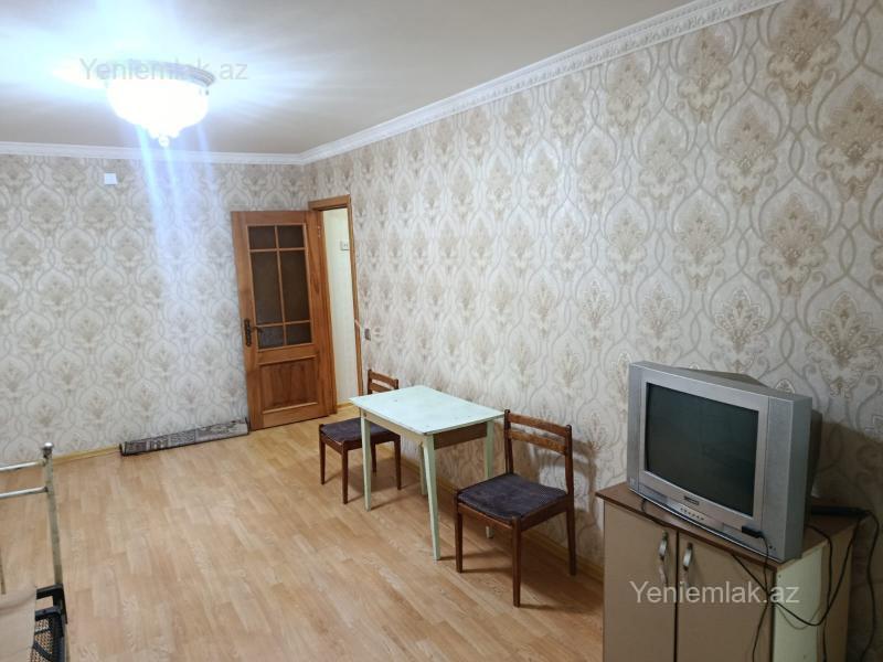 Satılır 1 otaqlı Bina evi menzil (Köhnə tikili), 30 m², 1-ci mikrorayon — Mənzil, Sumqayıt (3)