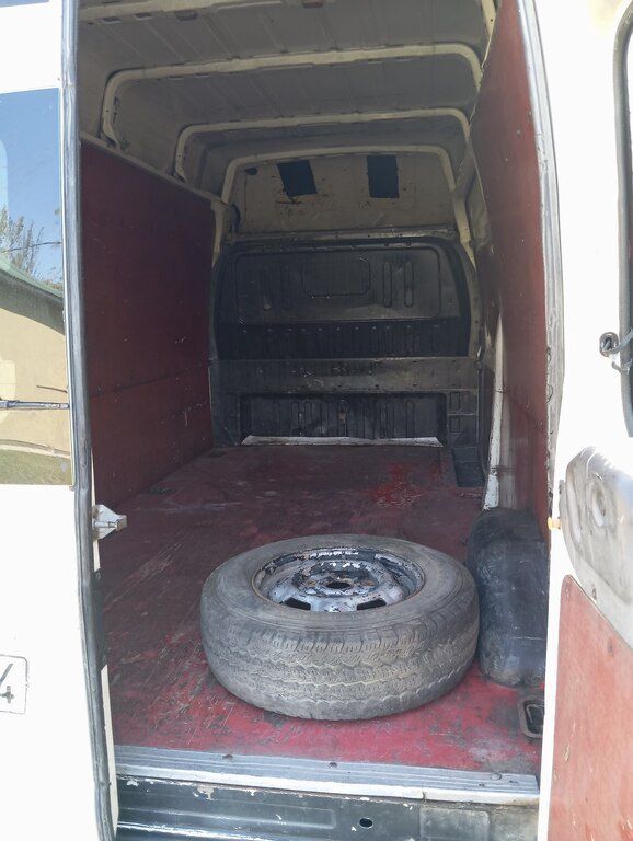 Ford Transit, 2.4 L, 2000 il, 266 000 km 99-LF-234 — Avtomobillər, Ucar (7)