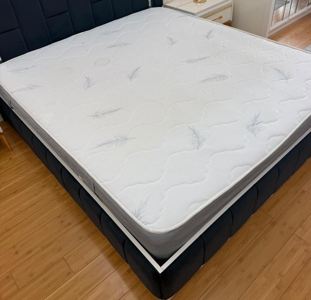 Matras satilir,carpayi yox Olcu 200x180 hec bir prob yoxdur — Matraslar, Bakı