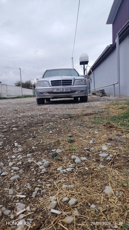 Mercedes C 230, 2.3 L, 2000 il, 577 111 km — Avtomobillər, Şabran