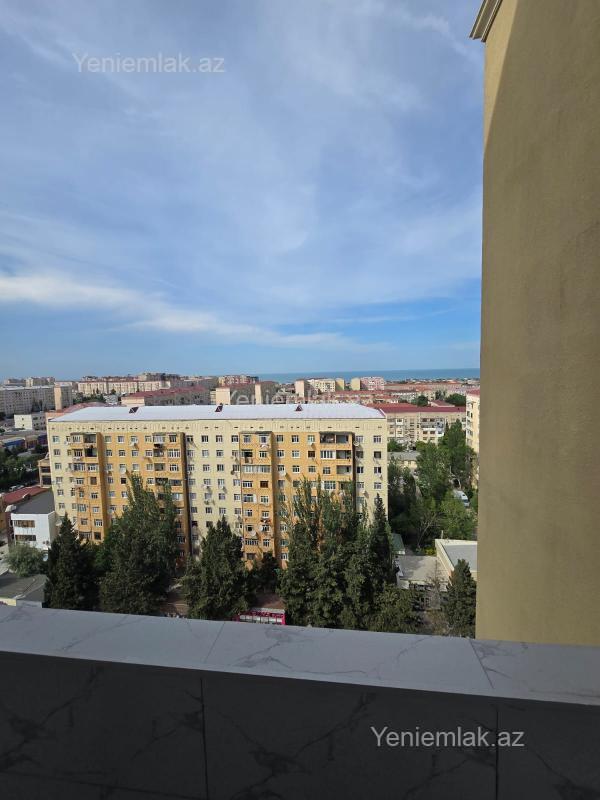 Satılır 3 otaqlı Bina evi menzil (Yeni tikili), 95 m², 10-cu mikrorayon — Mənzil, Sumqayıt (7)
