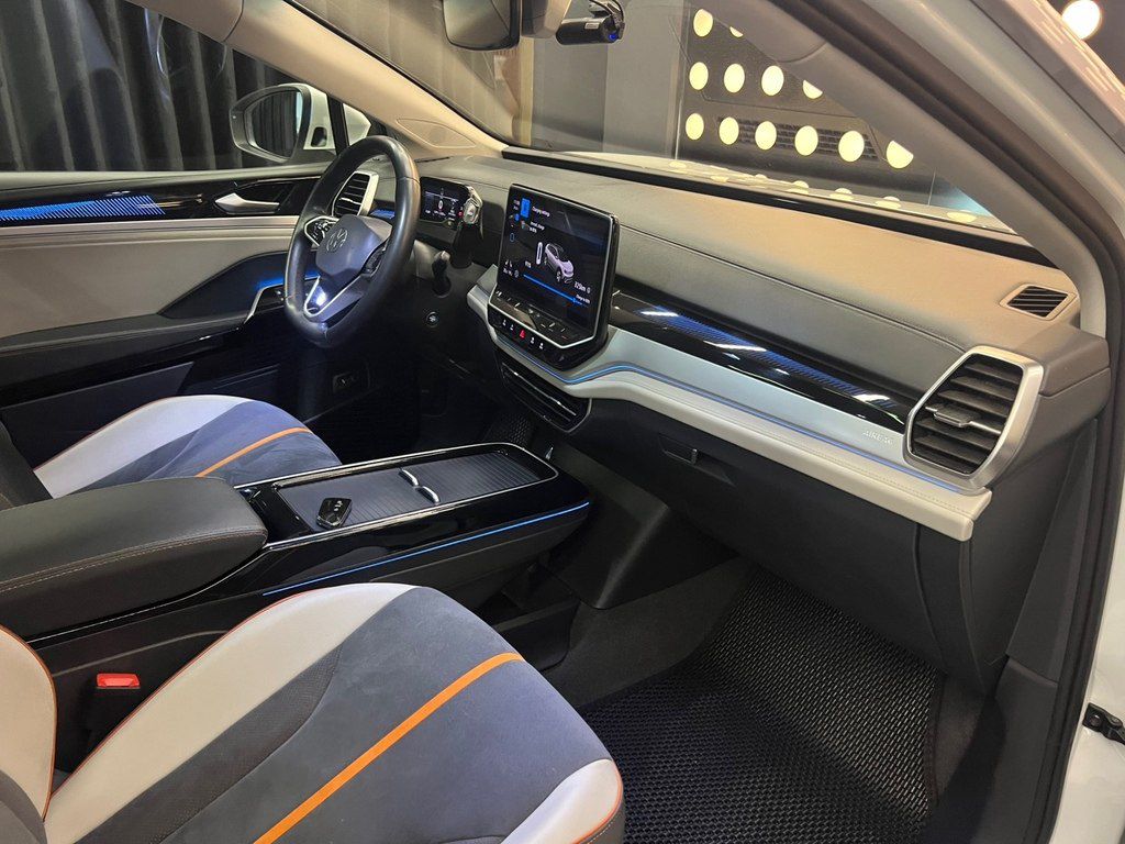 Volkswagen ID.6 X, 84.8 kWh, 2022 il, 43 000 km — Avtomobillər, Bakı (11)
