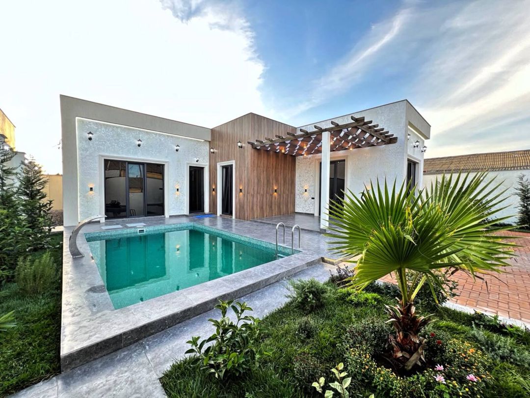 Satılır 4 otaqlı həyət evi/bağ evi 160 m² — Ev, villa, Bakı (2)