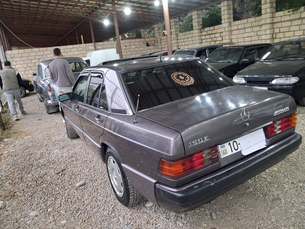 Mercedes-Benz 190 (W201): 1.8 l 1992 il Sedan — Avtomobillər, Qusar (4)