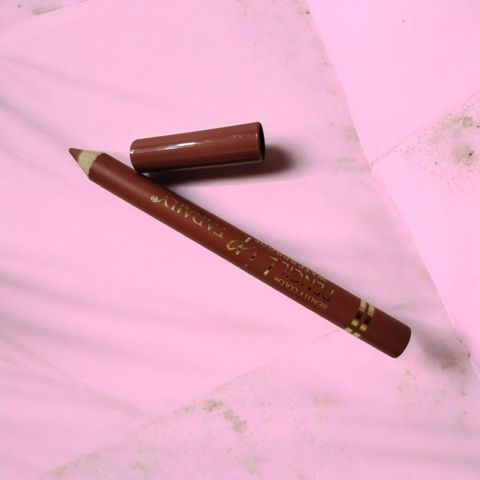 Dodaq üçün qələm Lipliner Matte Waterproof 03 Nude Brown — Bakı
