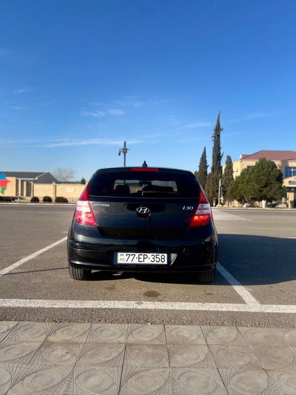 Hyundai i30, 1.4 L, 2010 il, 260 600 km 77-EP-358 — Avtomobillər, Bakı (2)