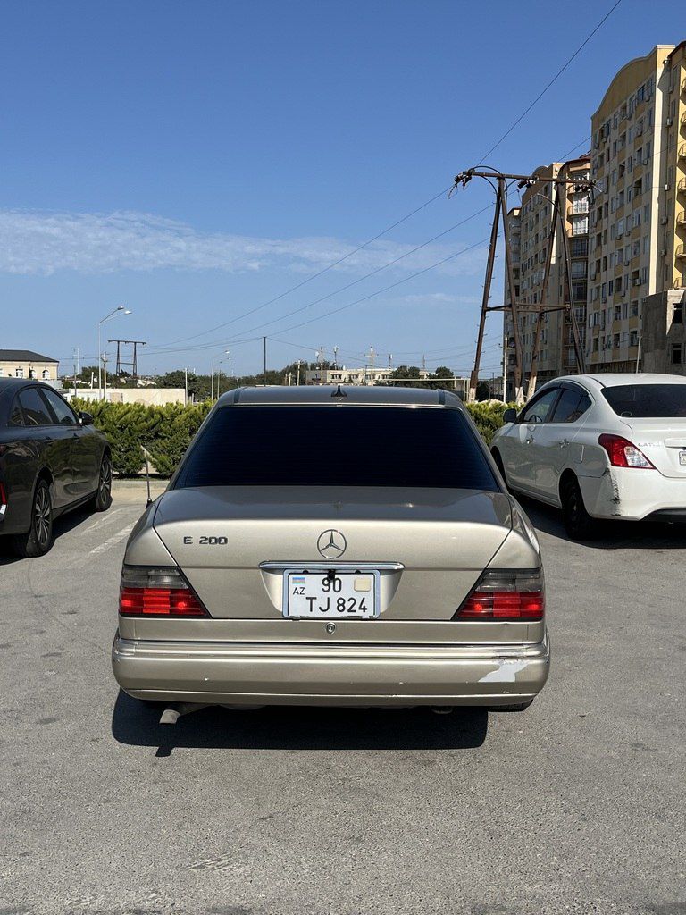 Mercedes 200 E, 2.0 L, 1993 il, 111 111 km 90-TJ-824 — Avtomobillər, Bakı (2)