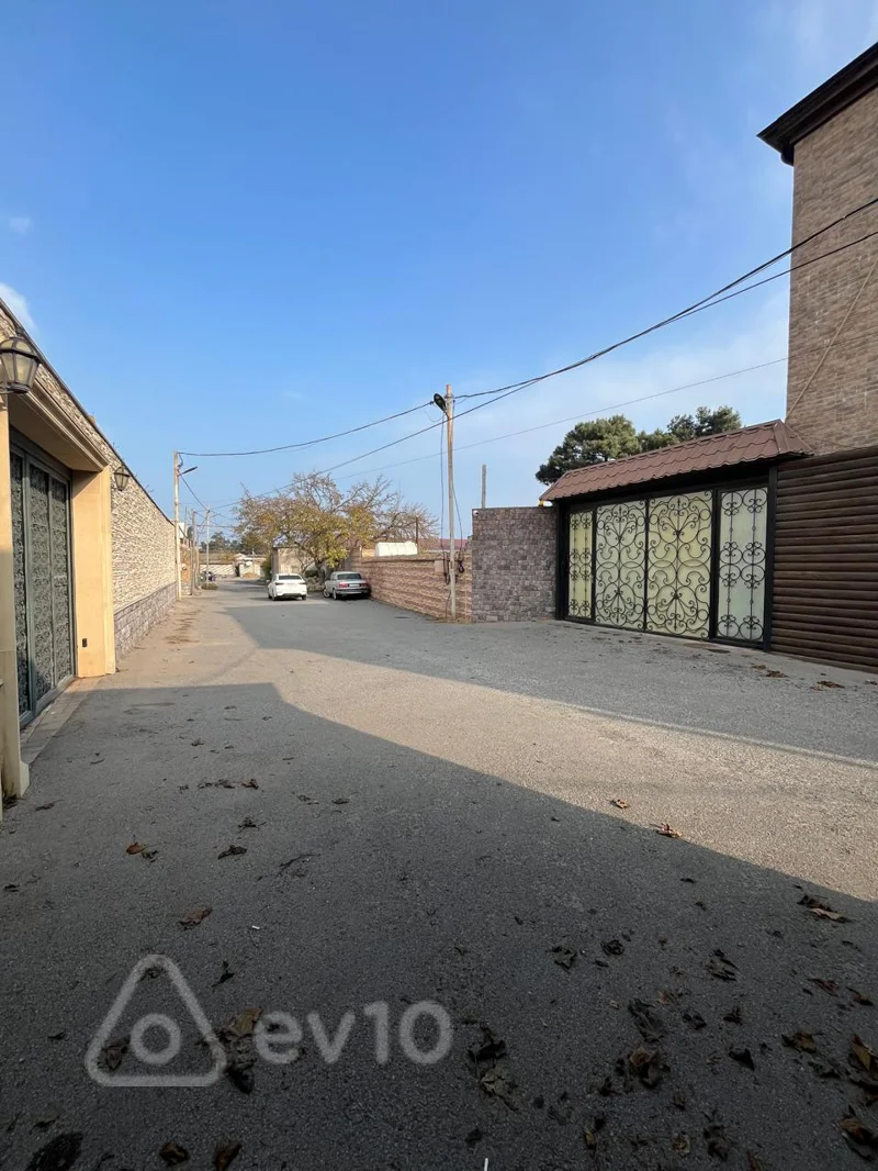 6 otaqlı həyət evi, 300 m², Xəzər Şüvəlan — Ev, villa, Bakı (6)