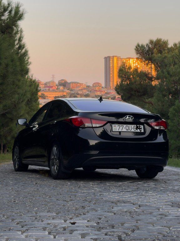 Hyundai Avante, 1.6 L, 2015 il, 245 000 km — Avtomobillər, Bakı (9)