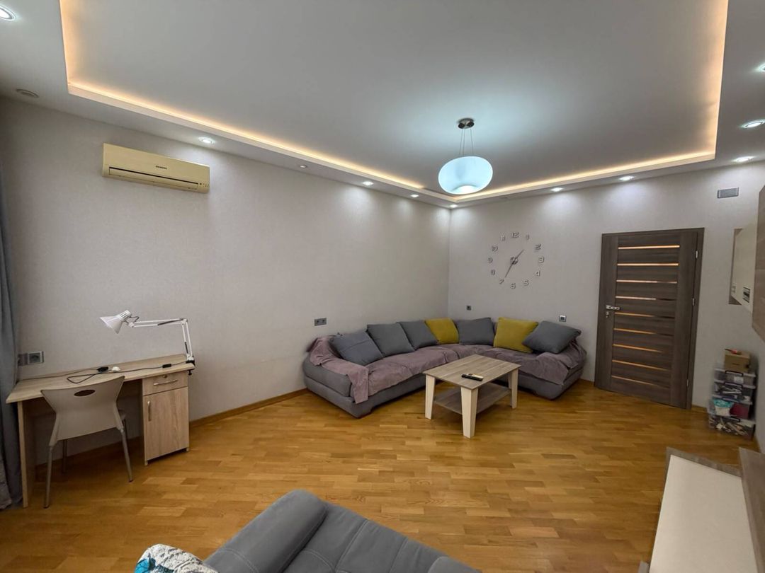Satılır 2 otaqlı yeni tikili 92 m² — Mənzil, Bakı (4)